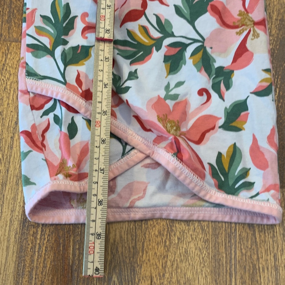 Garnet Hill Asian Wrap floral pajamas. Size small. - Picture 11 of 16